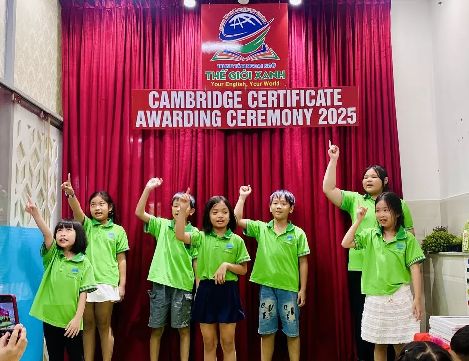 Tiếng anh Thiếu Nhi