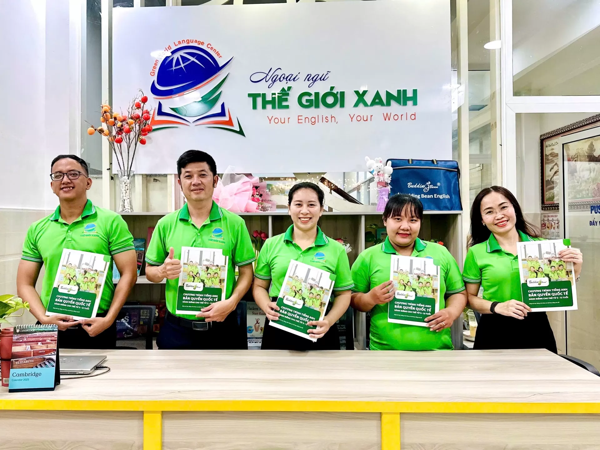 Tiếng anh Thiếu Nhi